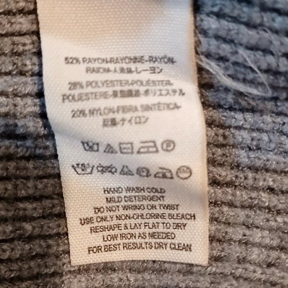 Free people oversized  gray sweater small - Picture 3 of 5